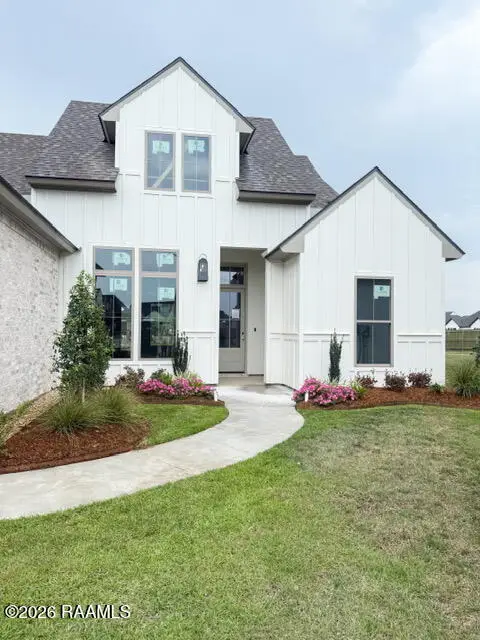 108 Bruges Lane, Youngsville, LA 70592