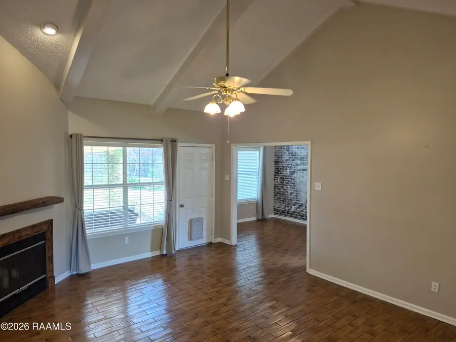 208 N Rushmore Lane, Youngsville, LA 70592 - #2