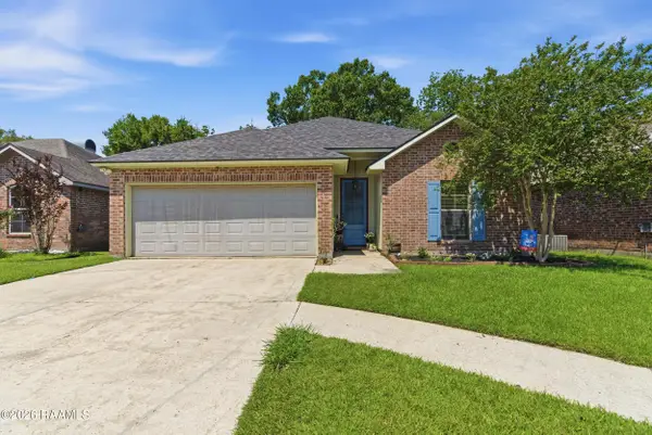 142 Country Garden Lane, Lafayette, LA 70507