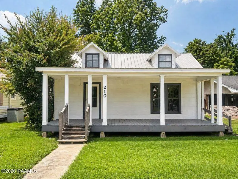 210 5th Street, Abbeville, LA 70510 - #2