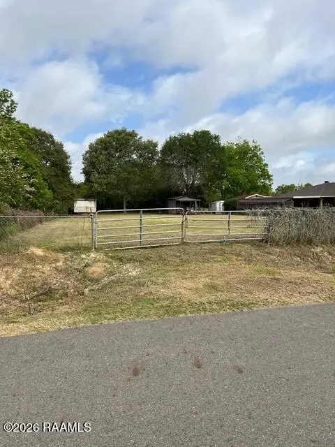 979 Heidi B Road, Opelousas, LA 70570