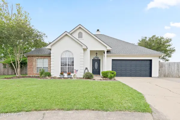 113 Doncaster Circle, Youngsville, LA 70592