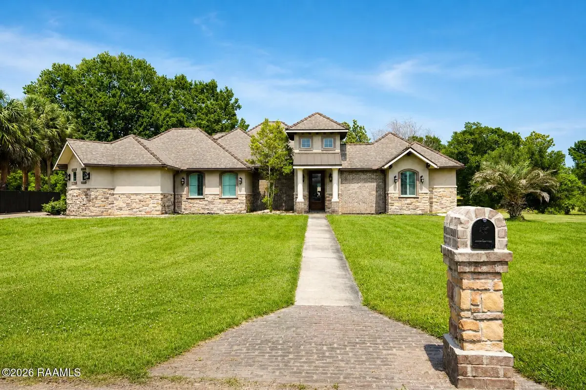 1008 Kern Drive, Breaux Bridge, LA 70517 - #1