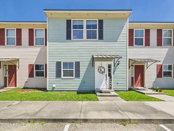 2 Townhouse Cove, Lafayette, LA 70506