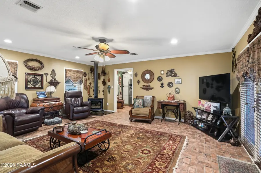 160 Darwin Road, Franklin, LA 70538 - #3