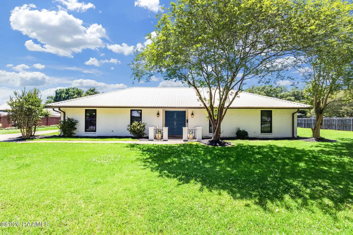 120 6th Street, Breaux Bridge, LA 70517 - #1