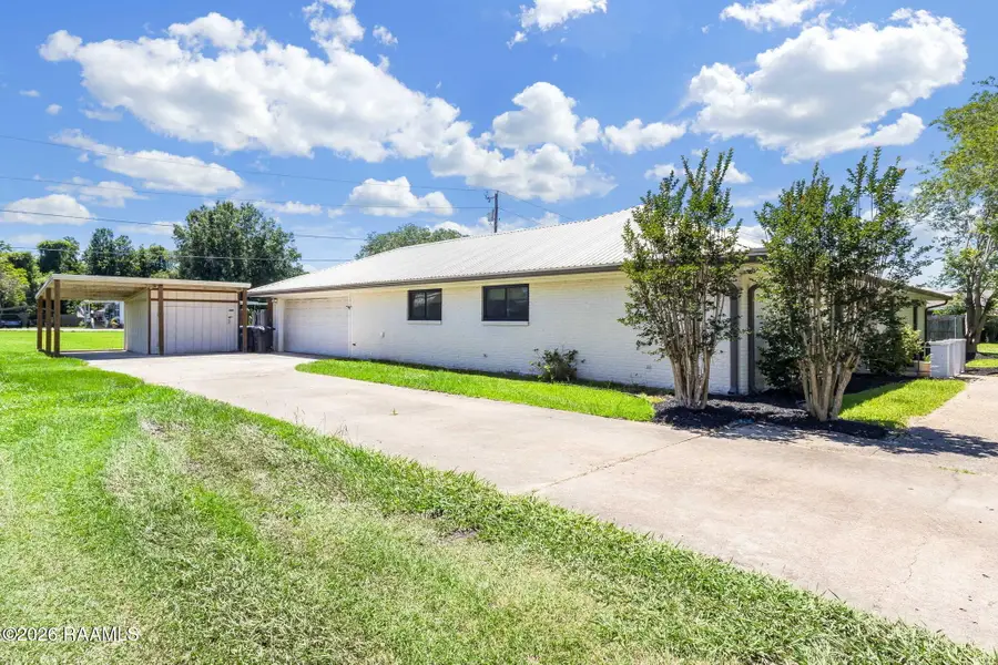 120 6th Street, Breaux Bridge, LA 70517 - #3