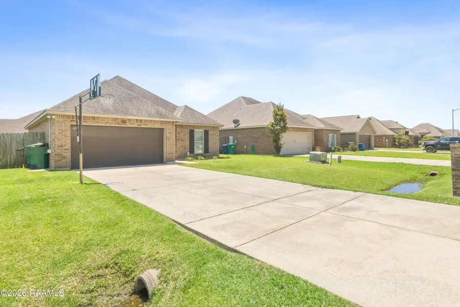 506 Flanders Ridge Drive, Youngsville, LA 70592 - #2