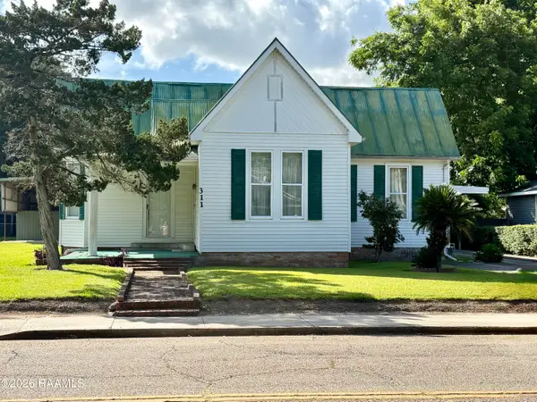311 Duperier Avenue, New Iberia, LA 70563