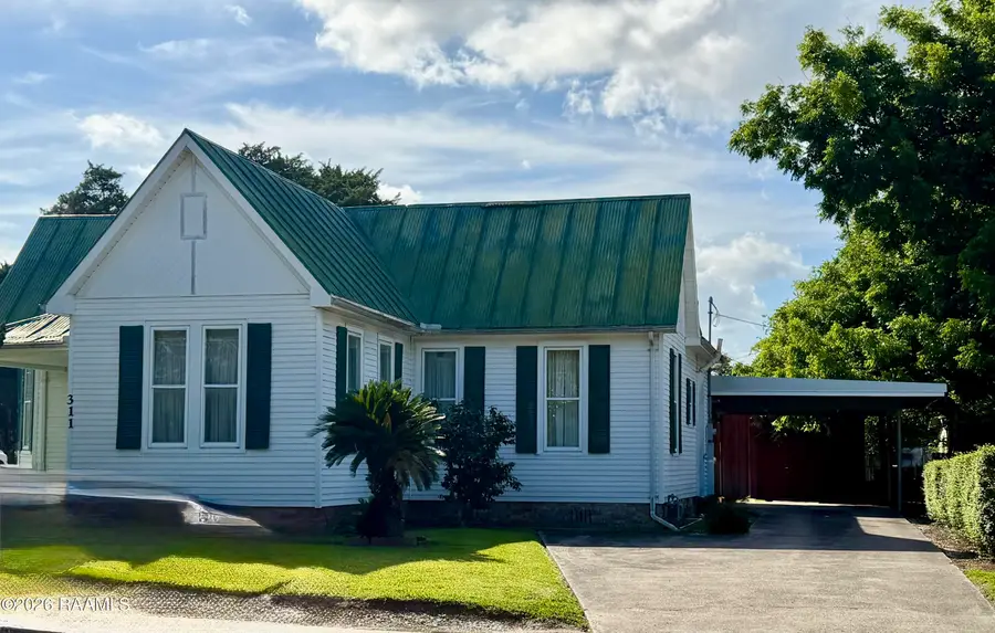 311 Duperier Avenue, New Iberia, LA 70563 - #2