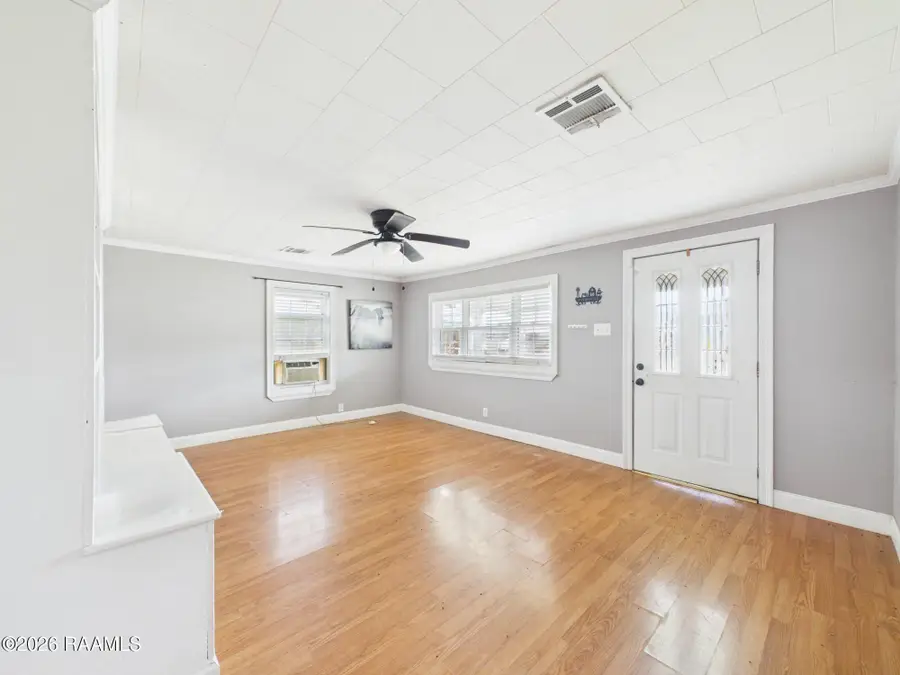 600 E Pearl Street, Erath, LA 70533 - #3
