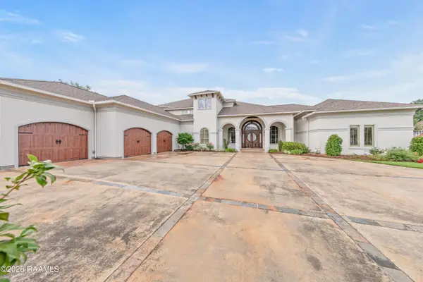 700 Farmington Drive, Lafayette, LA 70503