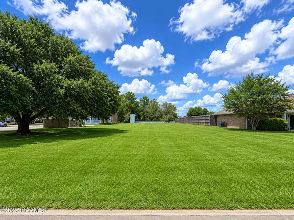110 Blk Sunflower Drive, Lafayette, LA 70508