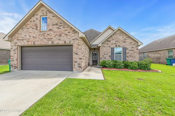 102 Saint Kenan Street, Youngsville, LA 70592