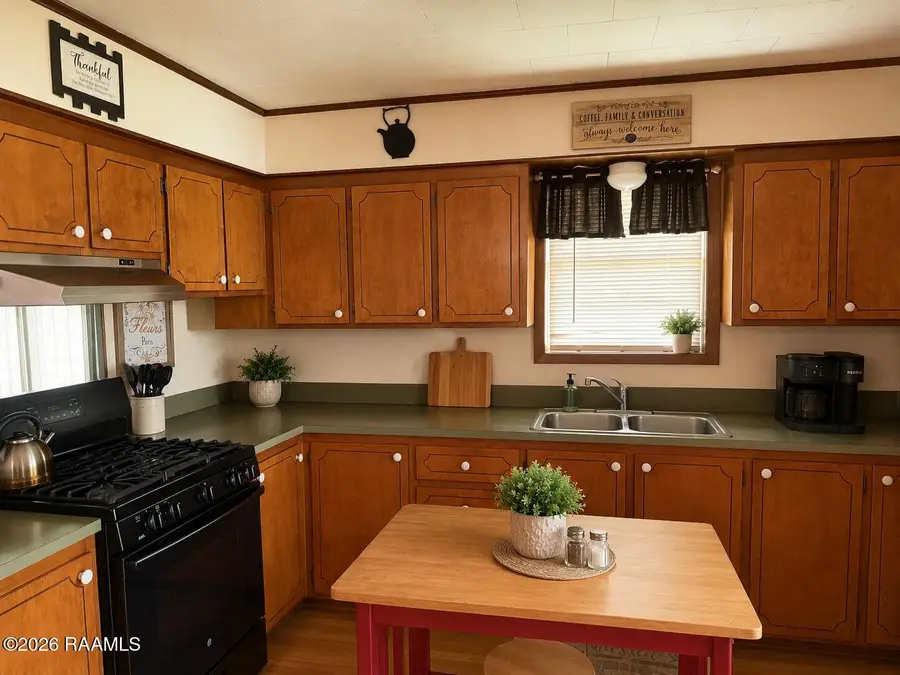345 Stephanie Street, Ville Platte, LA 70586 - #2