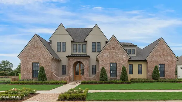 202 Castle Vine Way, Lafayette, LA 70508