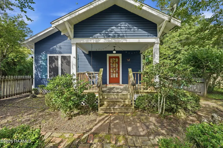 914 S Main Street, Breaux Bridge, LA 70517 - #3