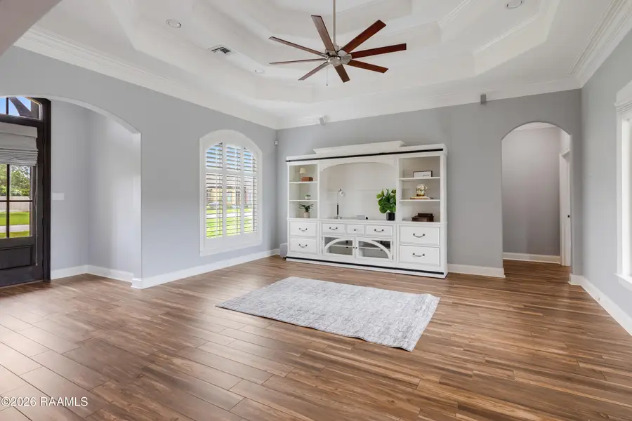 211 Oak Shadows Drive, Youngsville, LA 70592 - #2