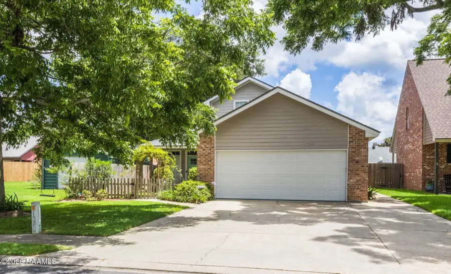401 Cobblestone Road, Lafayette, LA 70508 - #3