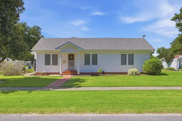 602 3rd Street, Jennings, LA 70546