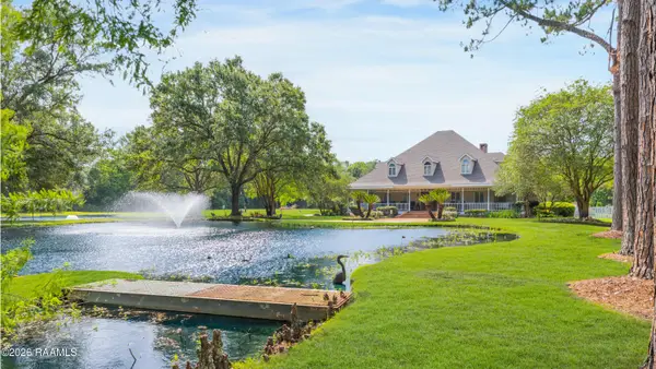 111 Kimball Drive, Lafayette, LA 70508