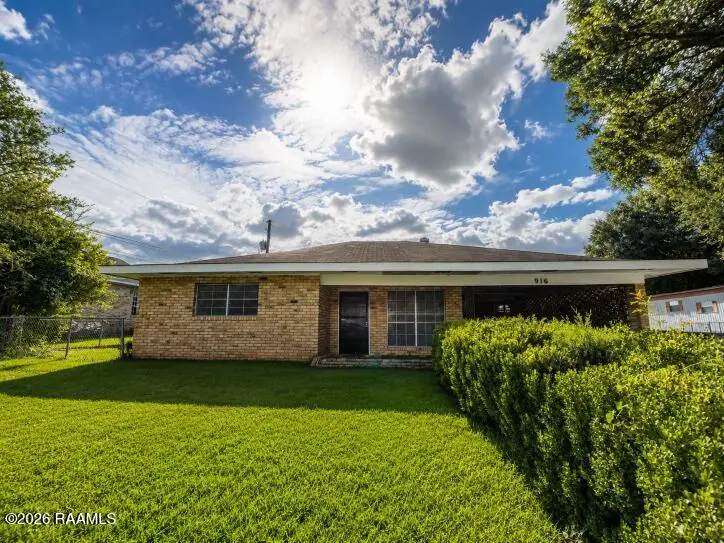 916 St Martin Street, Saint Martinville, LA 70582 - #1