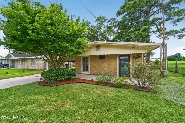 207 Belle Homme Drive, Lafayette, LA 70506