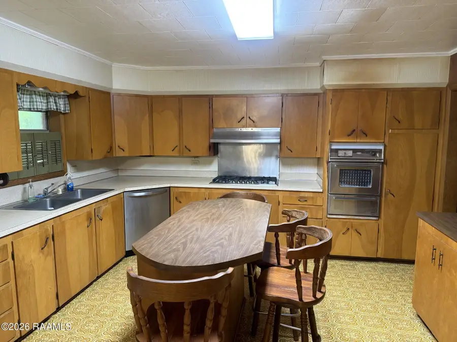 1514 W Lincoln Road, Ville Platte, LA 70586 - #2