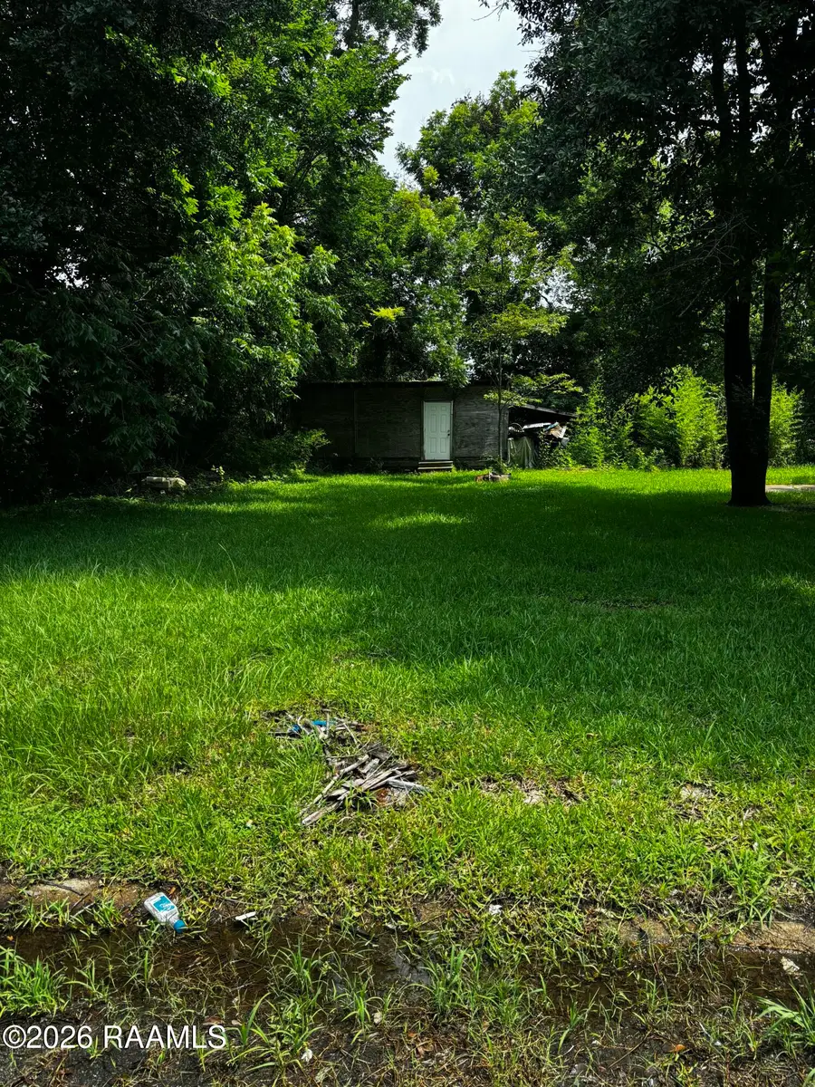 531 E Emmett Street, Opelousas, LA 70570 - #2