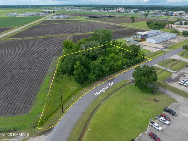 717 Hangar Drive, New Iberia, LA 70560