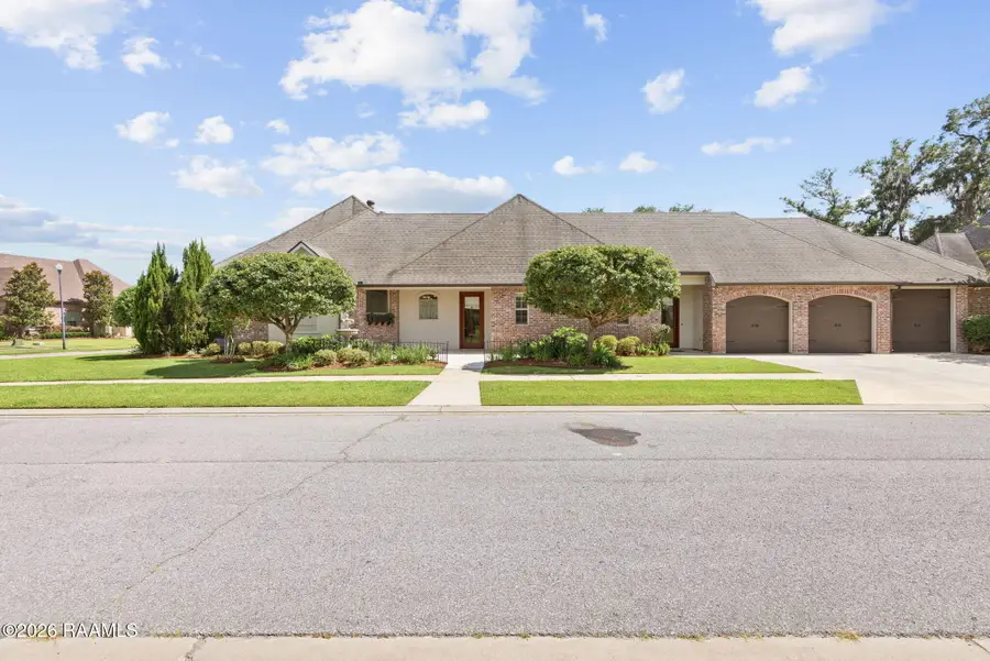 100 Quiet Oaks Drive, Youngsville, LA 70592 - #2