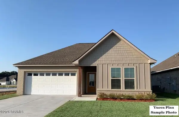 106 Crescent Row, Broussard, LA 70518