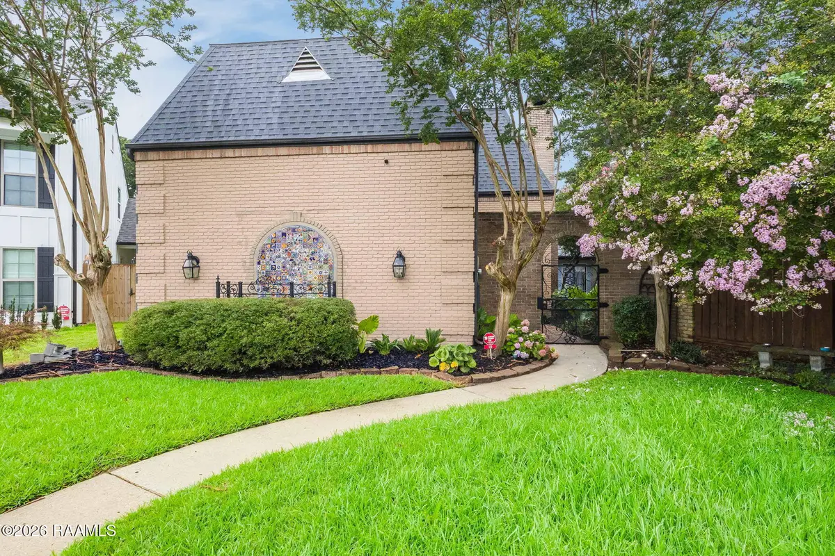 10 Heatherstone Drive, Lafayette, LA 70508 - #1
