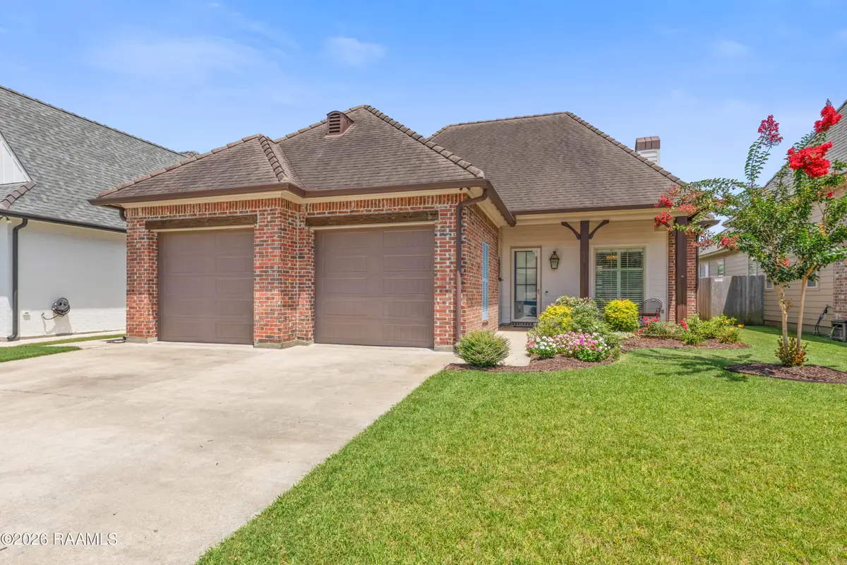404 Habitat Ridge Drive, Broussard, LA 70518 - #1