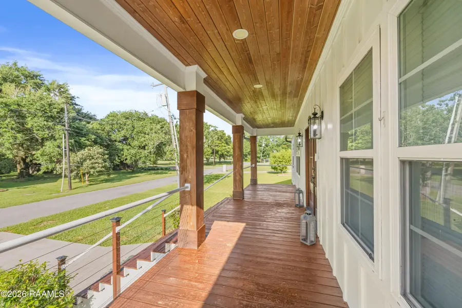 508 W Laodis Street, Delcambre, LA 70528 - #3
