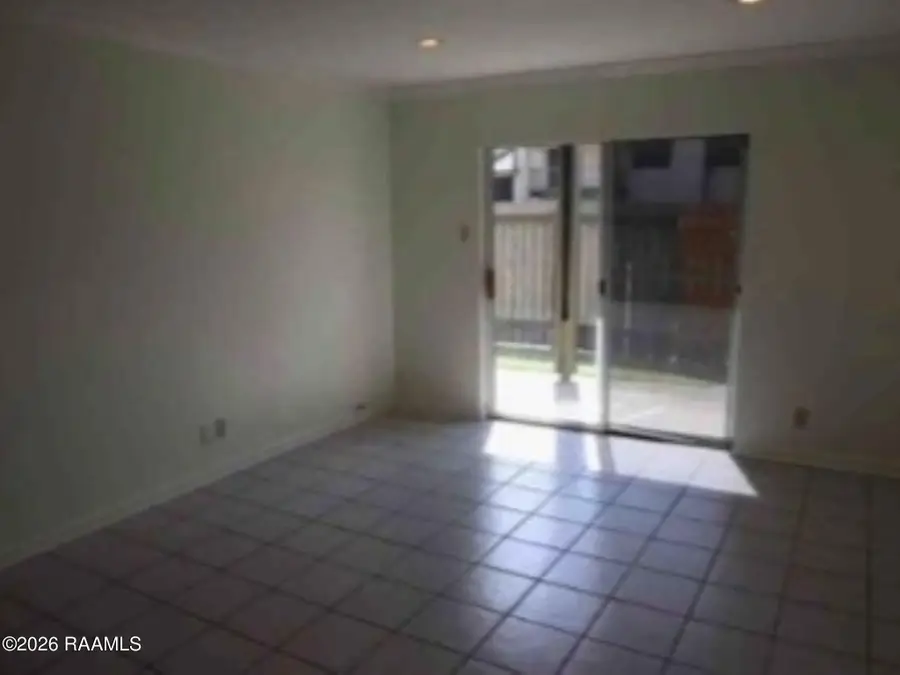 220 Doucet Road #111b, Lafayette, LA 70503 - #3