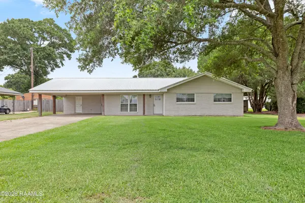916 Heart D Farm Road, Youngsville, LA 70592