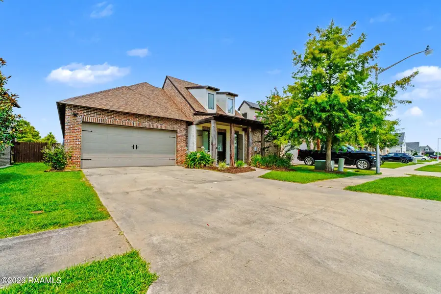 223 Santander Drive, Youngsville, LA 70592 - #2