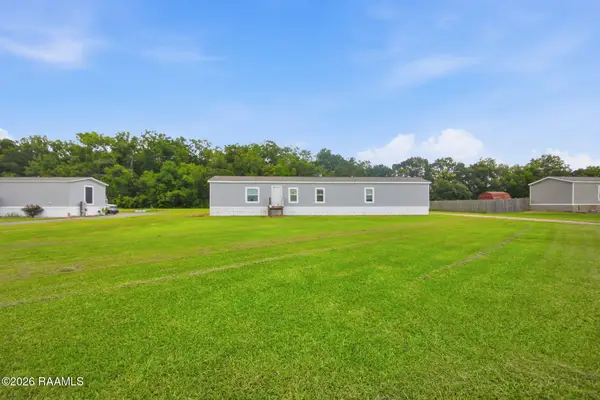 1044 Jed Drive, Breaux Bridge, LA 70517