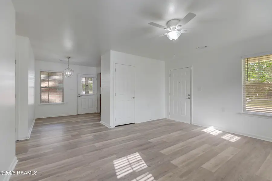 906 West End Drive, New Iberia, LA 70560 - #3