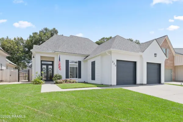 220 Treescape Drive, Lafayette, LA 70508