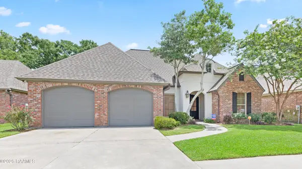 104 Sandhurst Drive, Lafayette, LA 70508