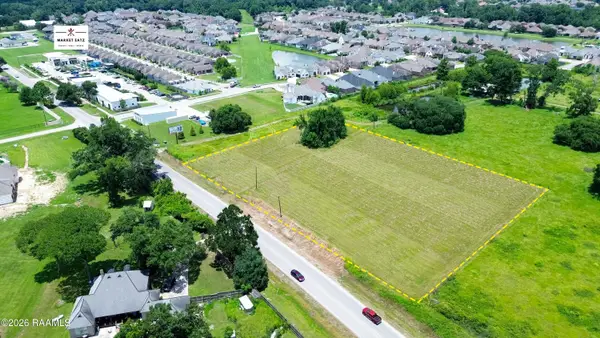 905 E Broussard Road, Lafayette, LA 70508