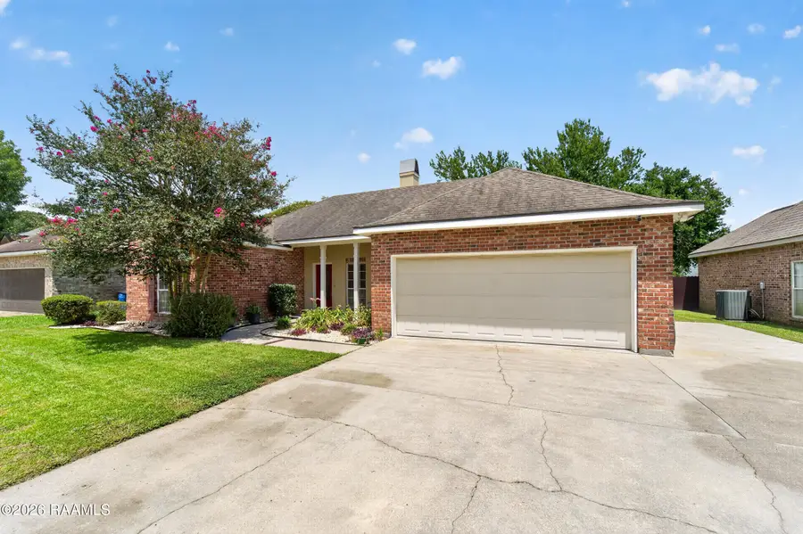 121 Trenton Drive, Youngsville, LA 70592 - #2