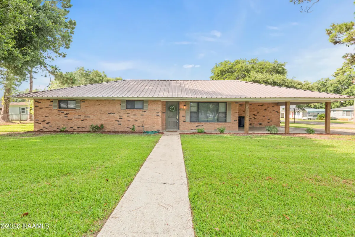 400 E Santa Clara Street, New Iberia, LA 70563 - #1