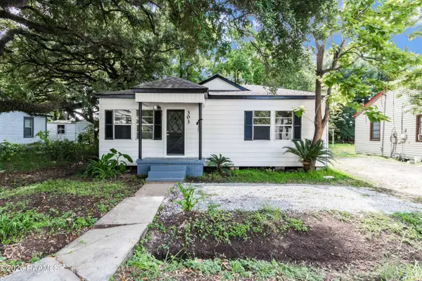 303 Thelma Drive, Lafayette, LA 70506