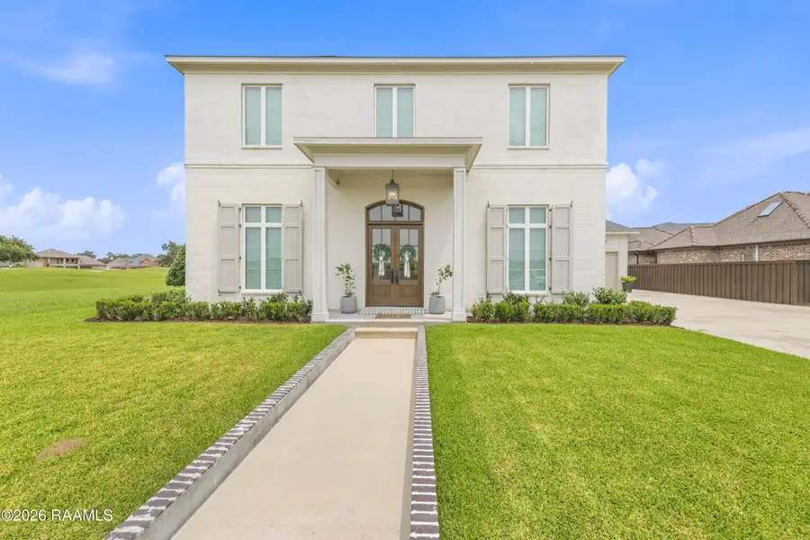 1147 Le Triomphe Parkway, Broussard, LA 70518 - #3