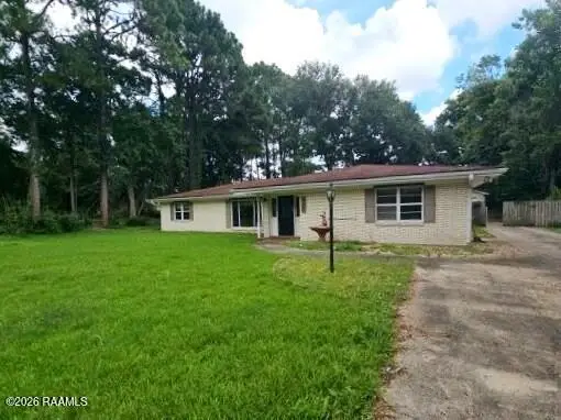 127 Plantation Drive, New Iberia, LA 70563