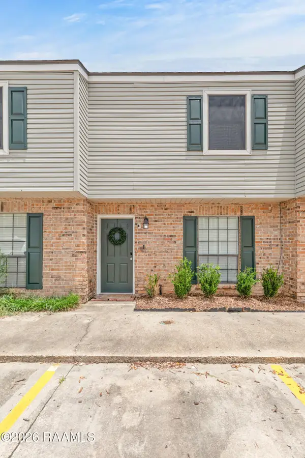 100 Winchester Drive #802, Lafayette, LA 70506