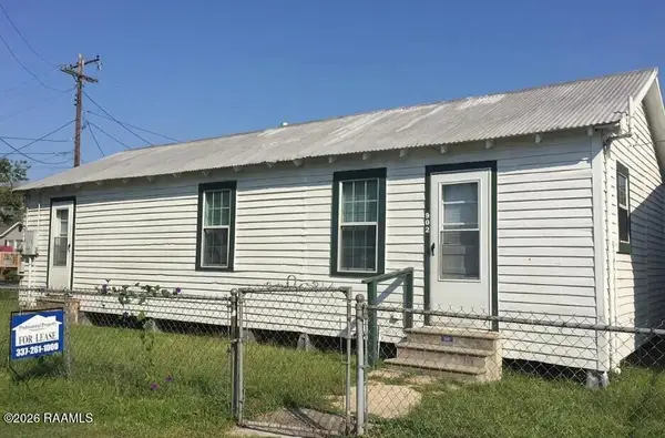 902 Domingue Street, Scott, LA 70583